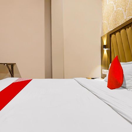 Super Hotel O Homestay Andheri East Bombay Exterior foto